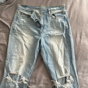 American Eagle Mom Jeans